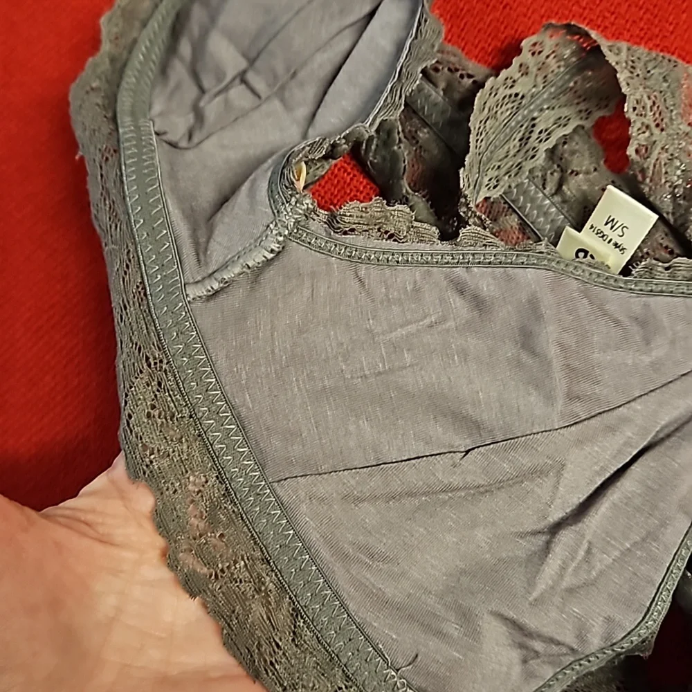 ANEMONE gray floral graphic lace  stretch t back bra S/M M/L NWT - Picture 8 of 8